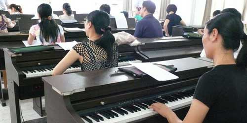 钢琴培训班卖“解决方案”，1小时学会一首歌，快速解决招生难题